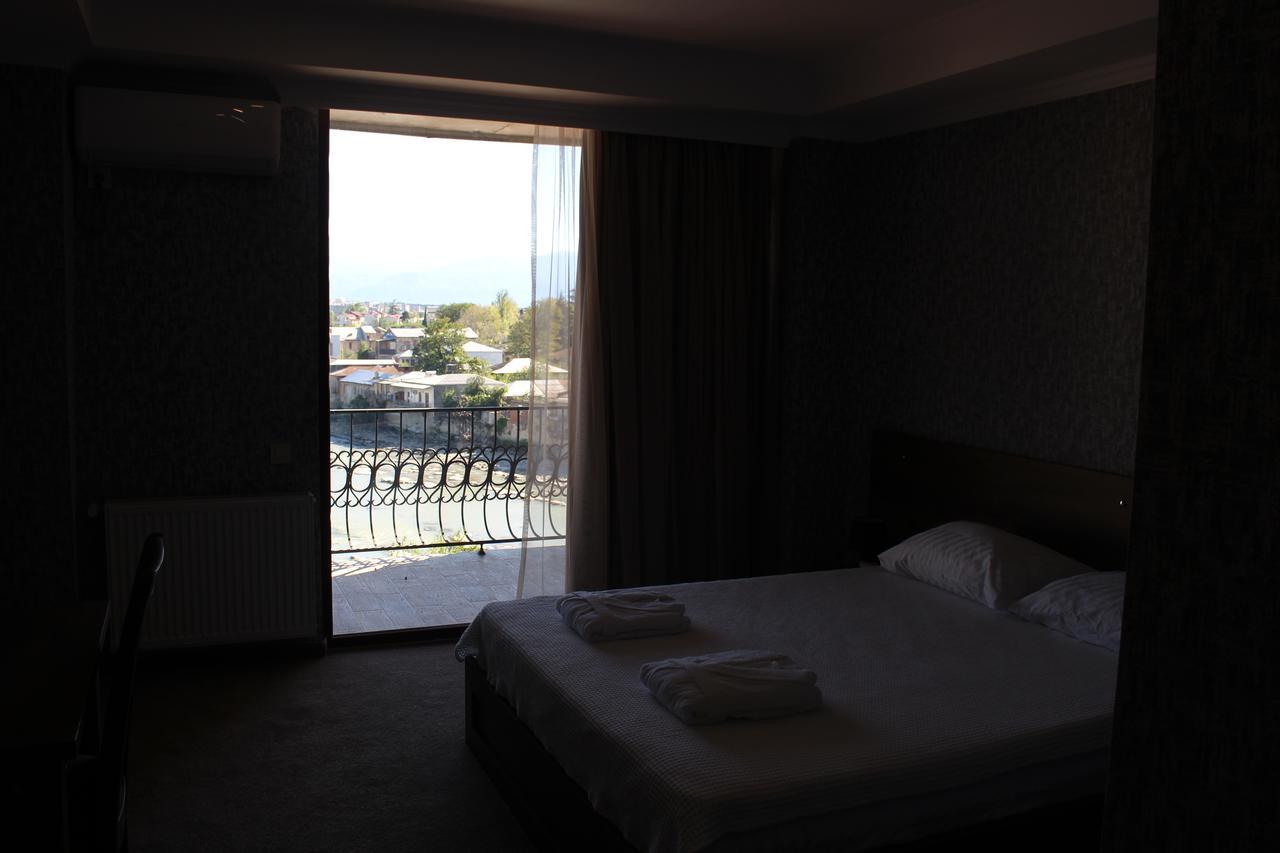 Apartment White Bridge Kutaisi Exterior foto